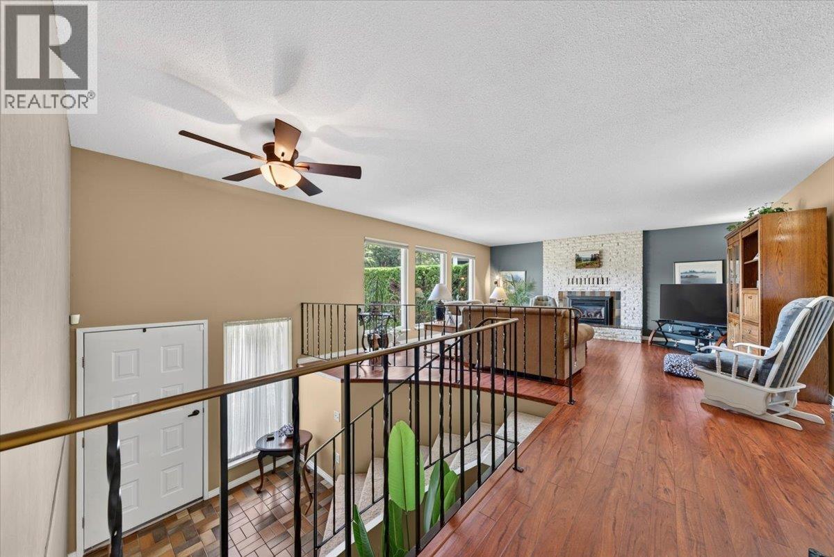 12377 Dawson Place, Maple Ridge, British Columbia  V4R 2L6 - Photo 6 - R3113328