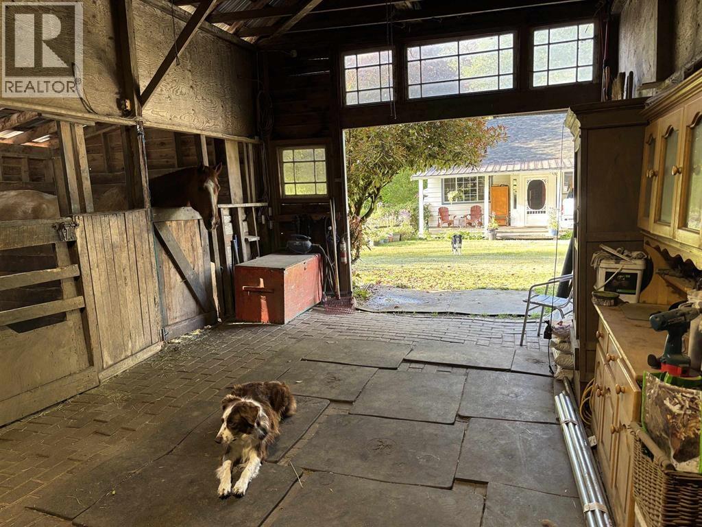 11693 246 Street, Maple Ridge, British Columbia  V4R 1K7 - Photo 8 - R3113383