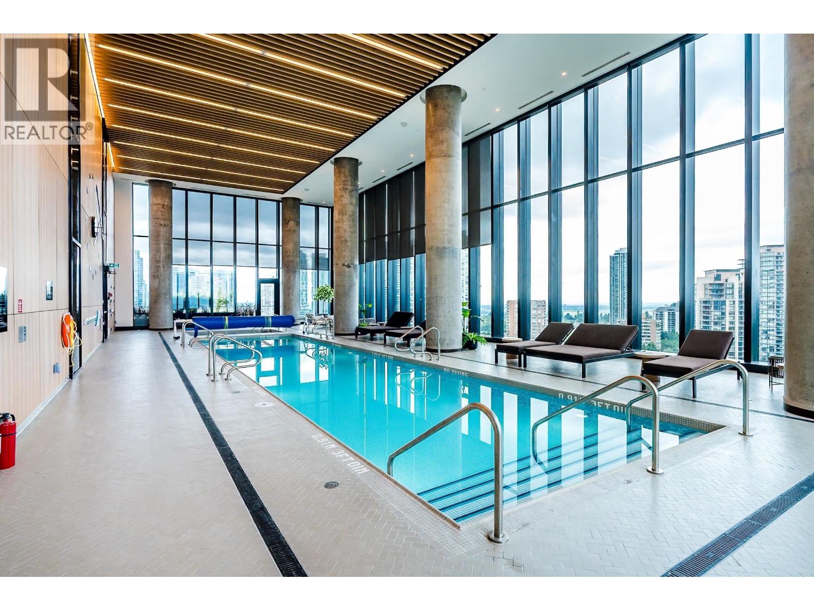 2502 5987 Wilson Avenue, Burnaby, British Columbia  V5H 0L7 - Photo 4 - R3113304