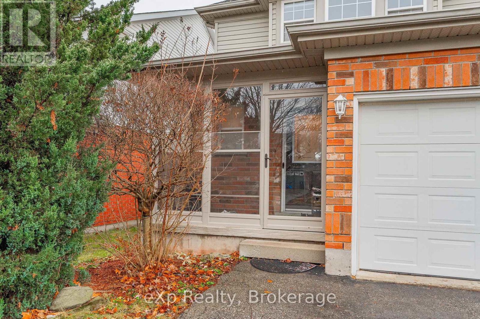 51 Mccurdy Road, Guelph, Ontario  N1G 4Z9 - Photo 2 - X13021070