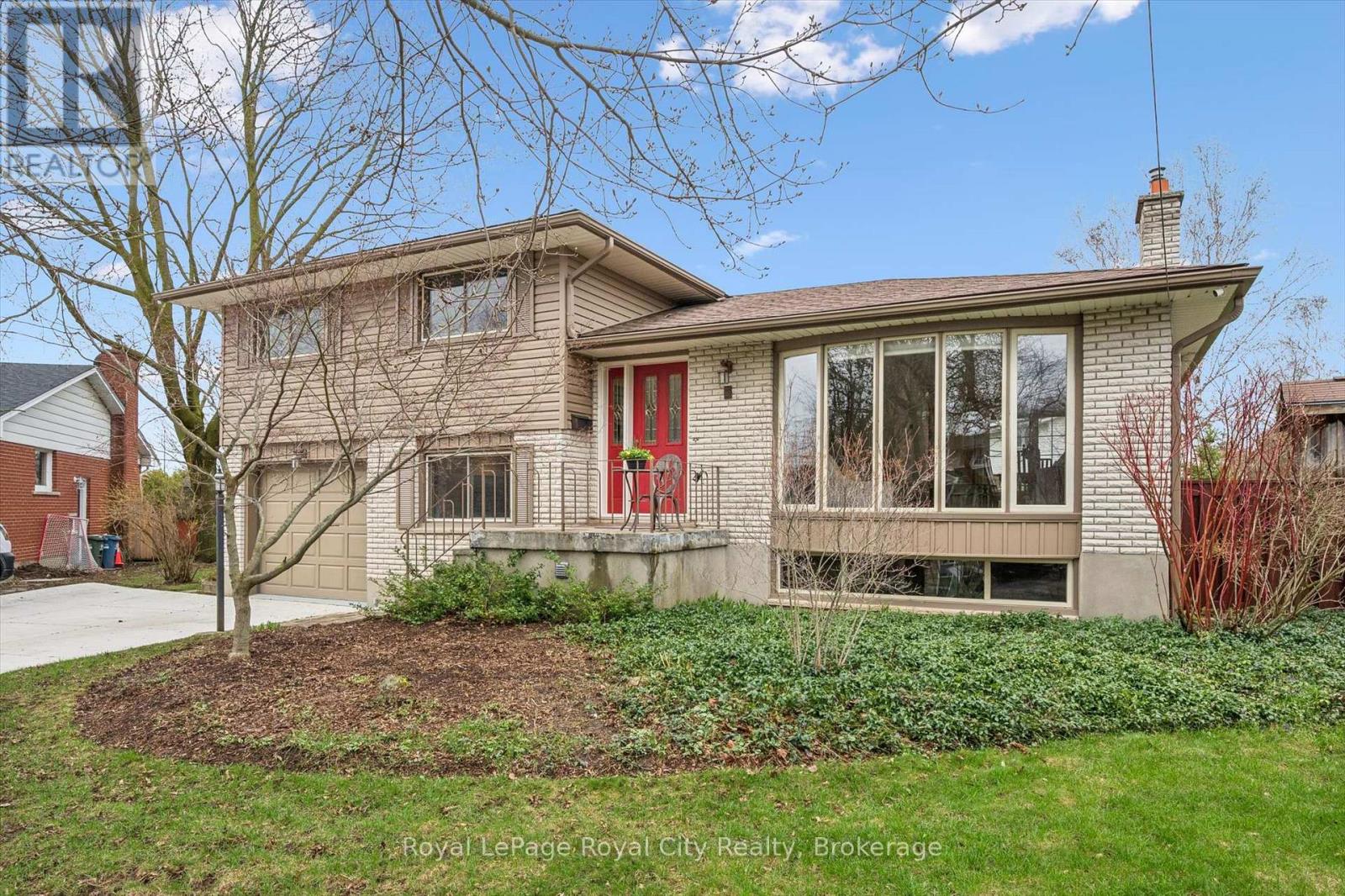 9 Skye Place, Guelph, Ontario  N1G 1M5 - Photo 2 - X13021134