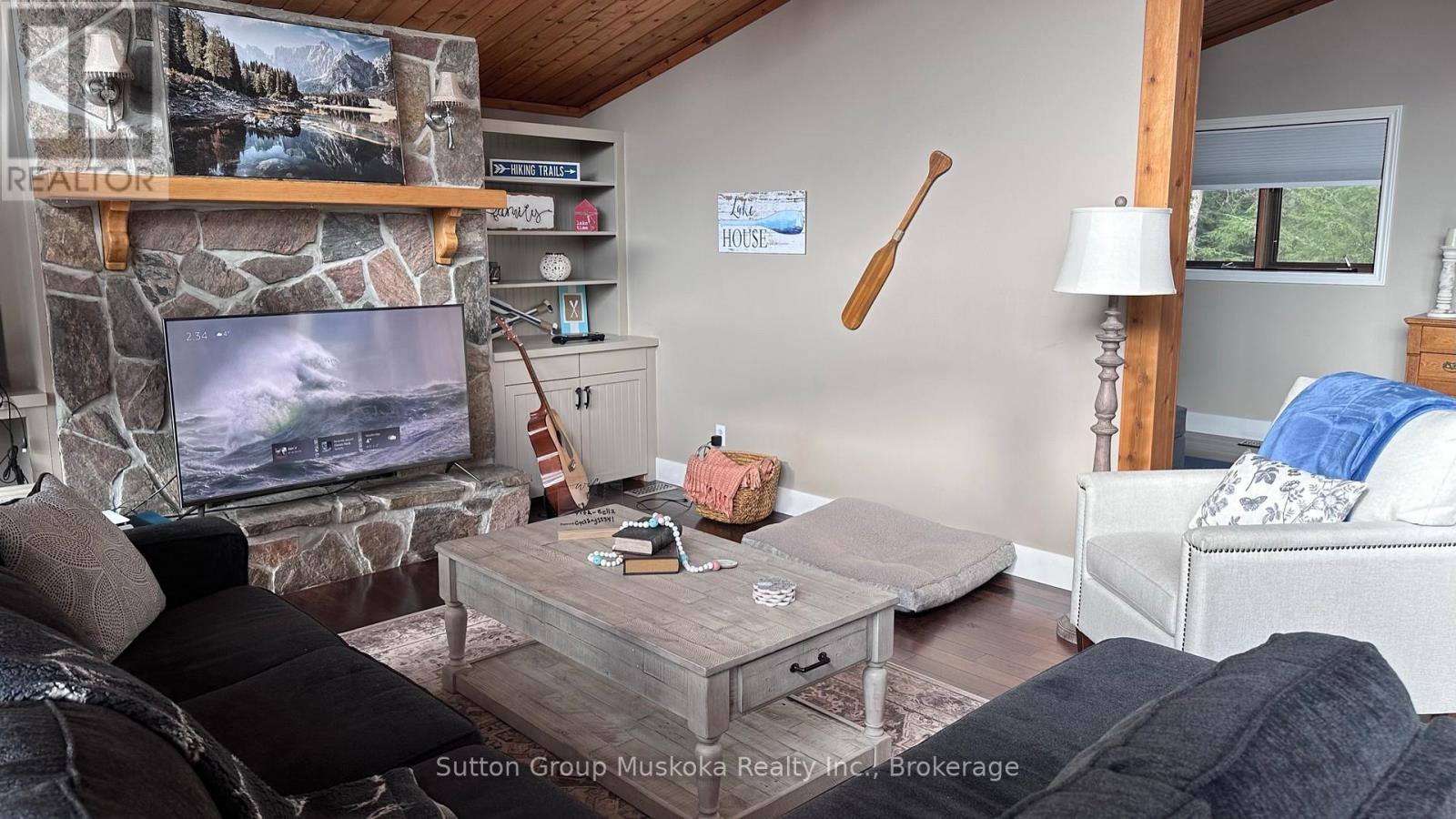 165 Golden Pheasant Drive, Huntsville, Ontario  P1H 1B3 - Photo 3 - X13021154