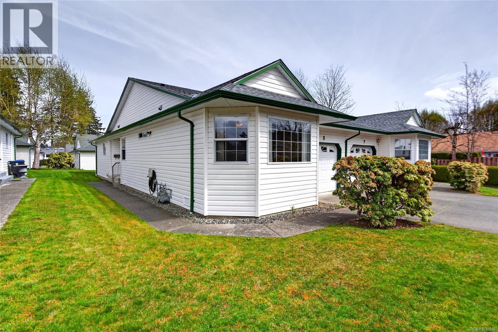 8 1855 Willemar Ave, Courtenay, British Columbia  V9N 3M5 - Photo 5 - 1032838