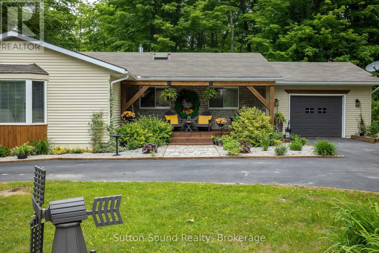 7 Sandy Pines Trail, South Bruce Peninsula, Ontario  N0H 2G0 - Photo 2 - X13021166