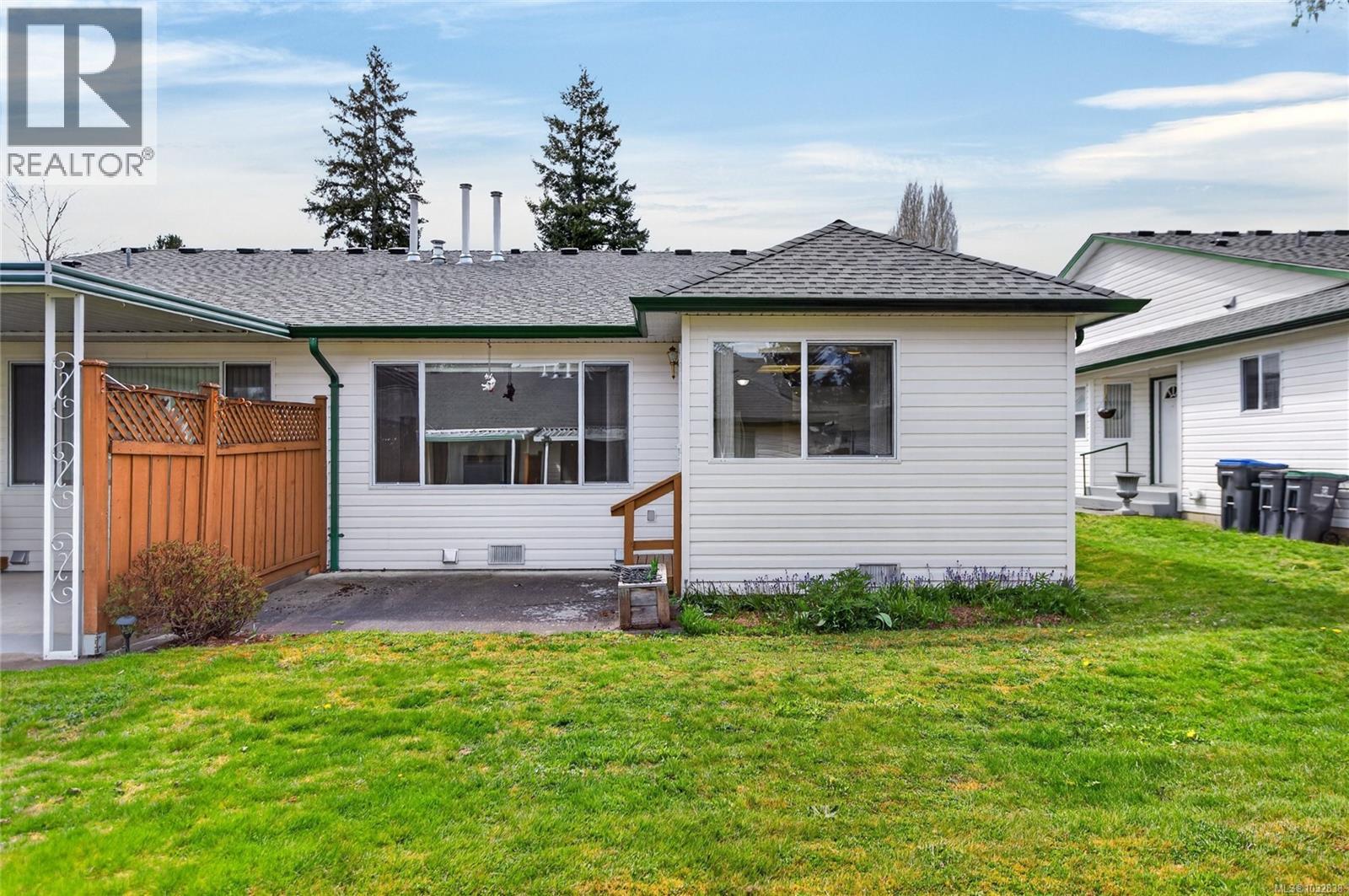 8 1855 Willemar Ave, Courtenay, British Columbia  V9N 3M5 - Photo 34 - 1032838