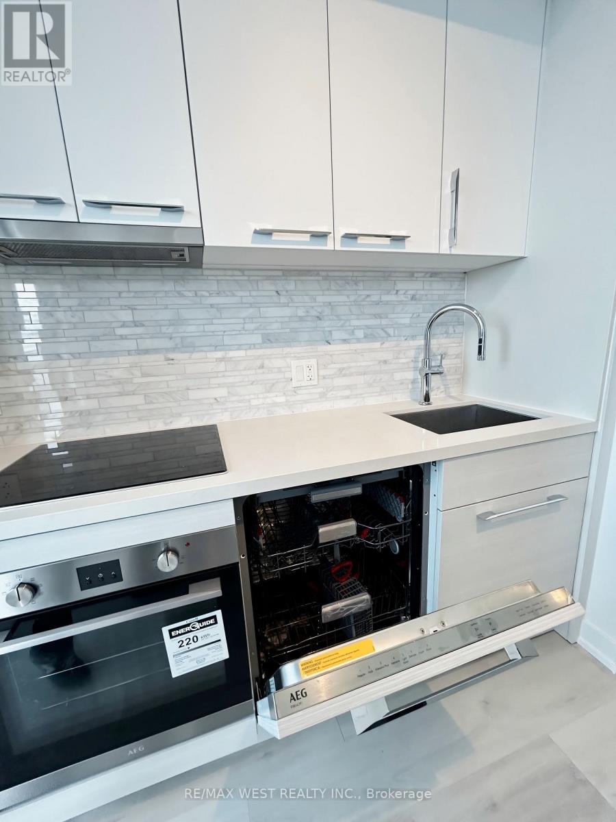 2507 - 29 Green Trail Court, Toronto, Ontario  M2K 0J9 - Photo 14 - C13021048