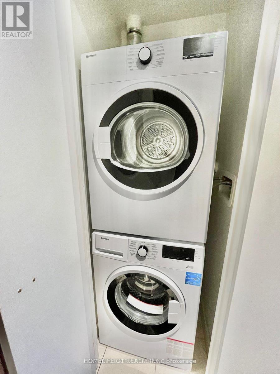 20 Richardson Street, Toronto, Ontario  M5A 0S6 - Photo 12 - C13021088