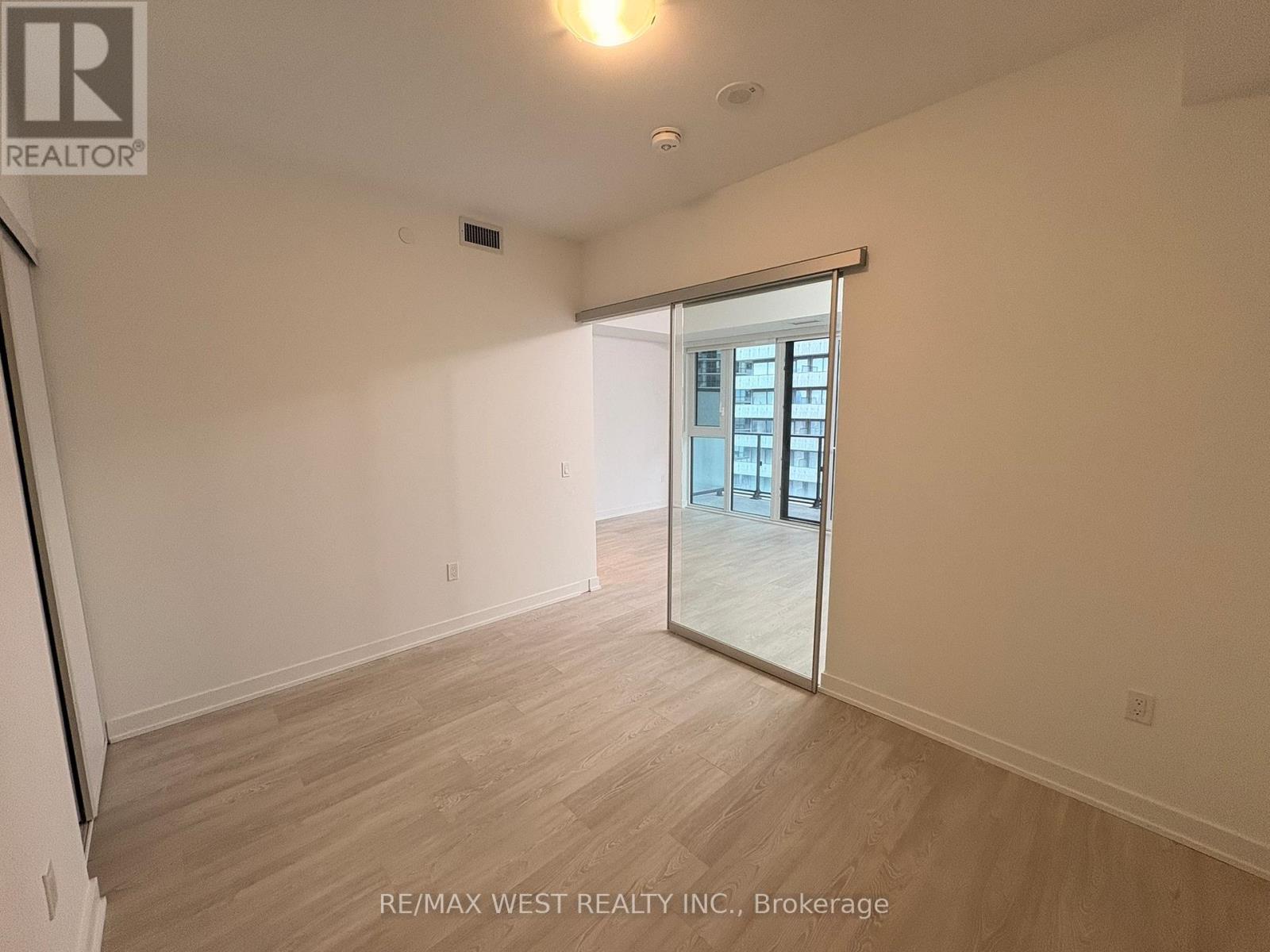 2102 - 634 Church Street, Toronto, Ontario  M4Y 0G9 - Photo 3 - C13021162