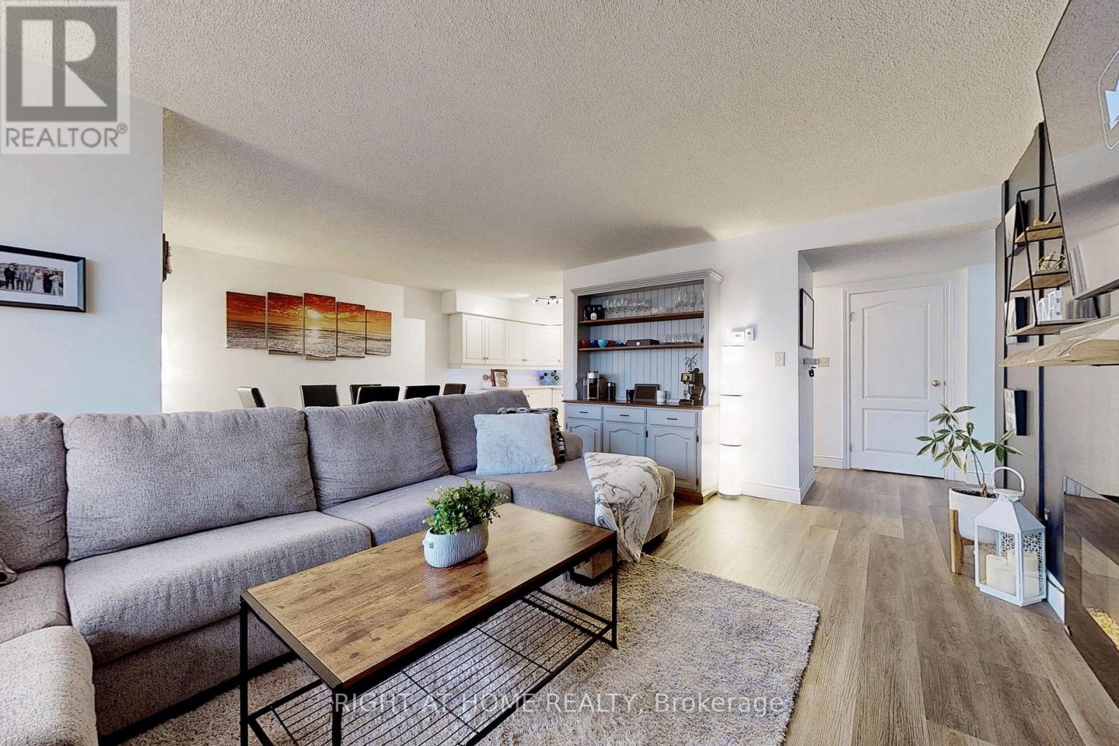 403 - 688 Preston Parkway, Cambridge, Ontario  N3H 5K6 - Photo 6 - X12956246