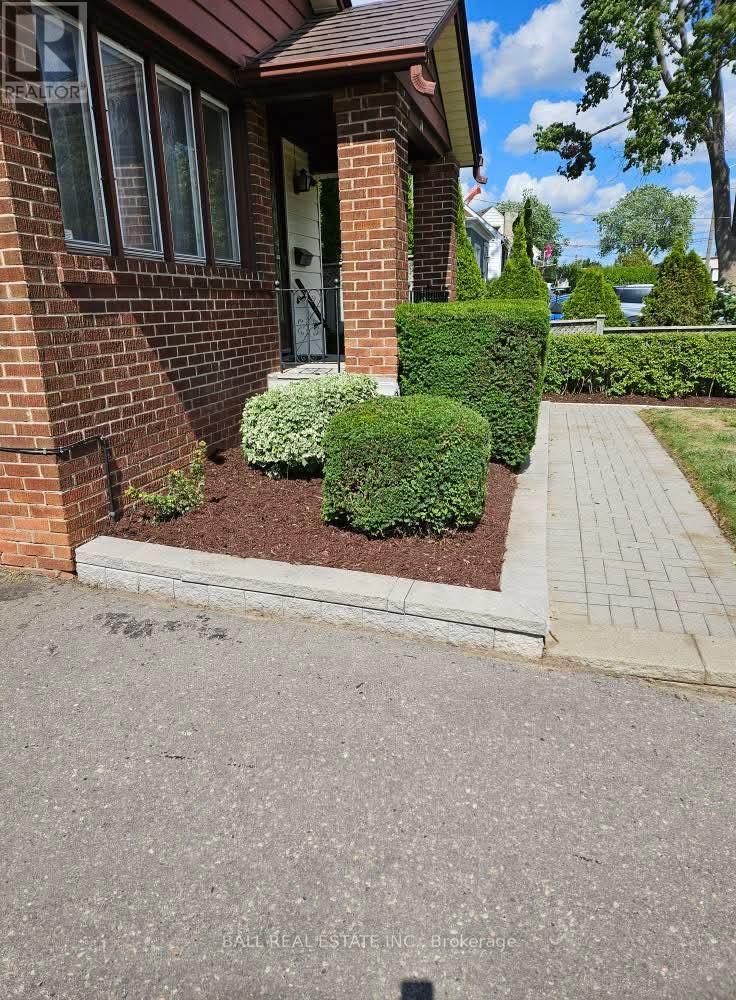 30 Thomas Street, Oshawa, Ontario  L1H 3W5 - Photo 4 - E13020684