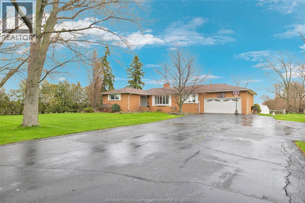 54 Mersea Road 12, Leamington, Ontario  N8H 3V7 - Photo 2 - 26008617