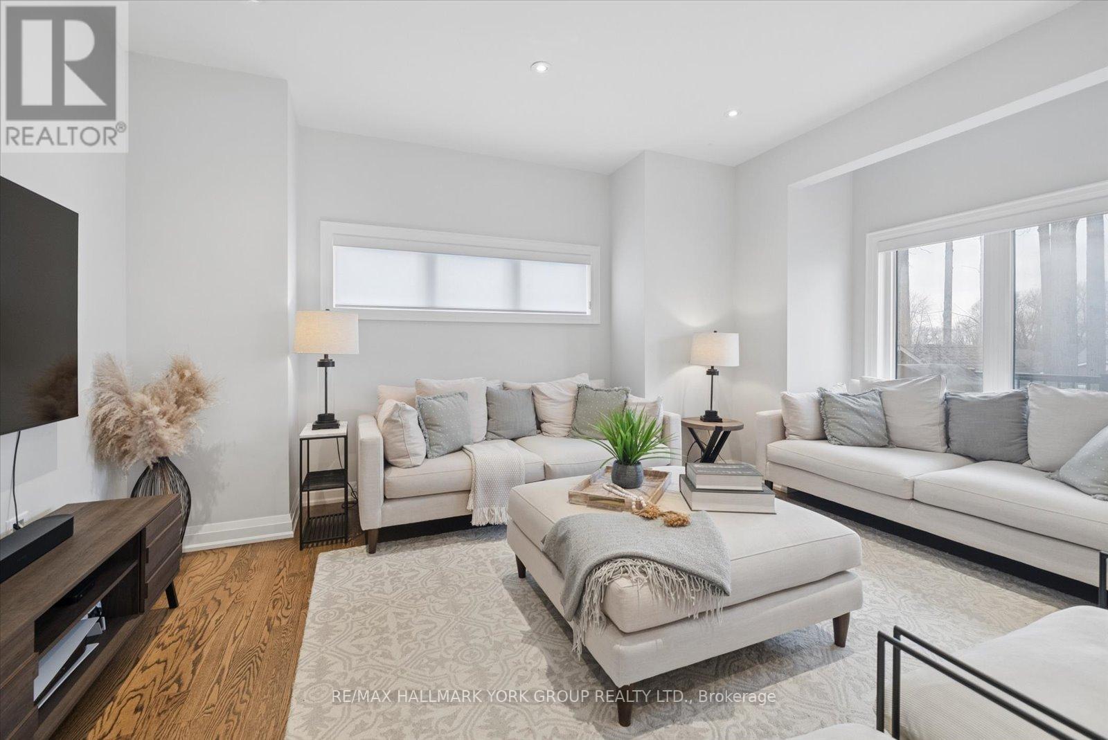 220 Pine Beach Drive, Georgina, Ontario  L4P 2V5 - Photo 13 - N13021042