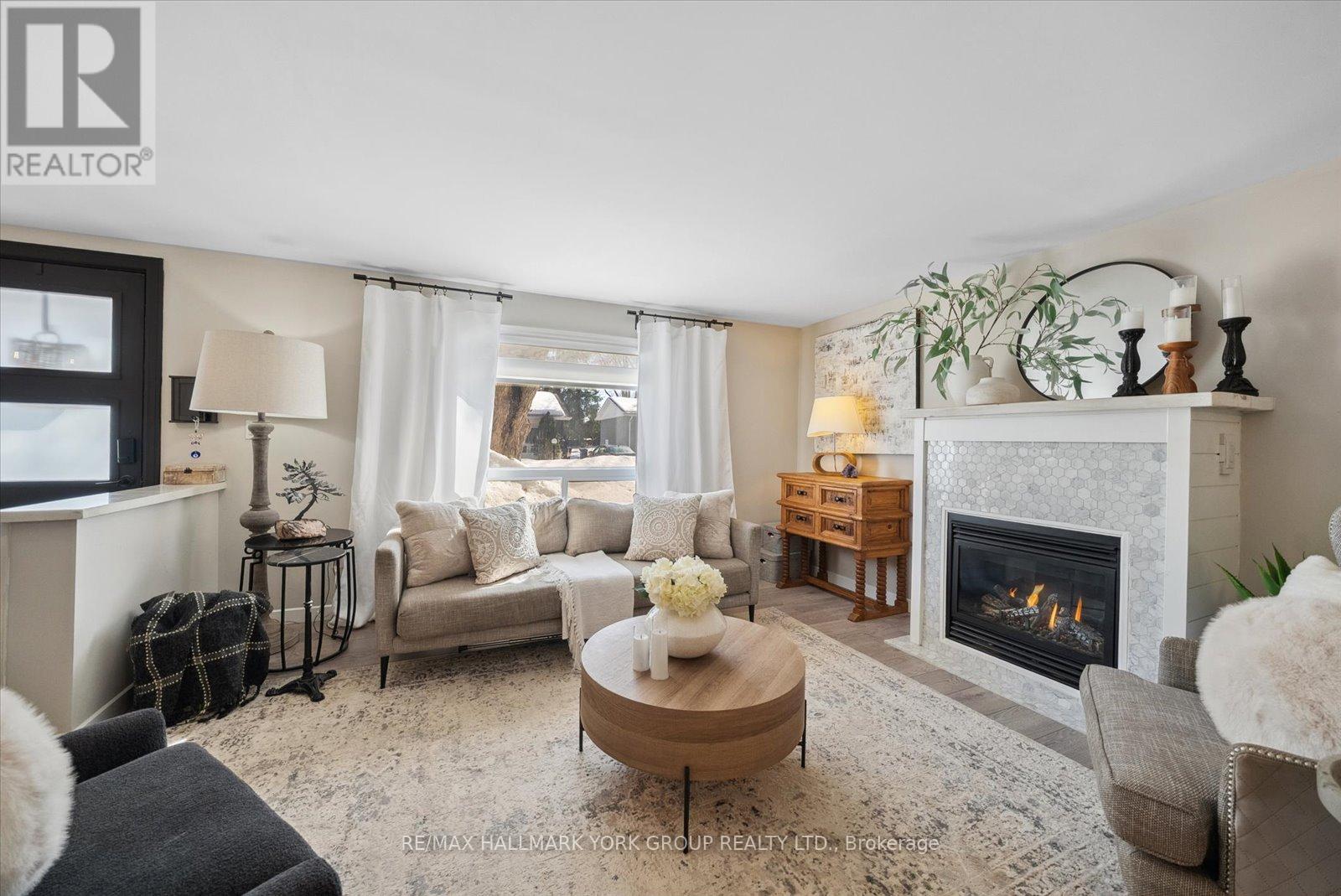 18 Cherrywood Lane, Innisfil, Ontario  L9S 1M6 - Photo 15 - N13021056