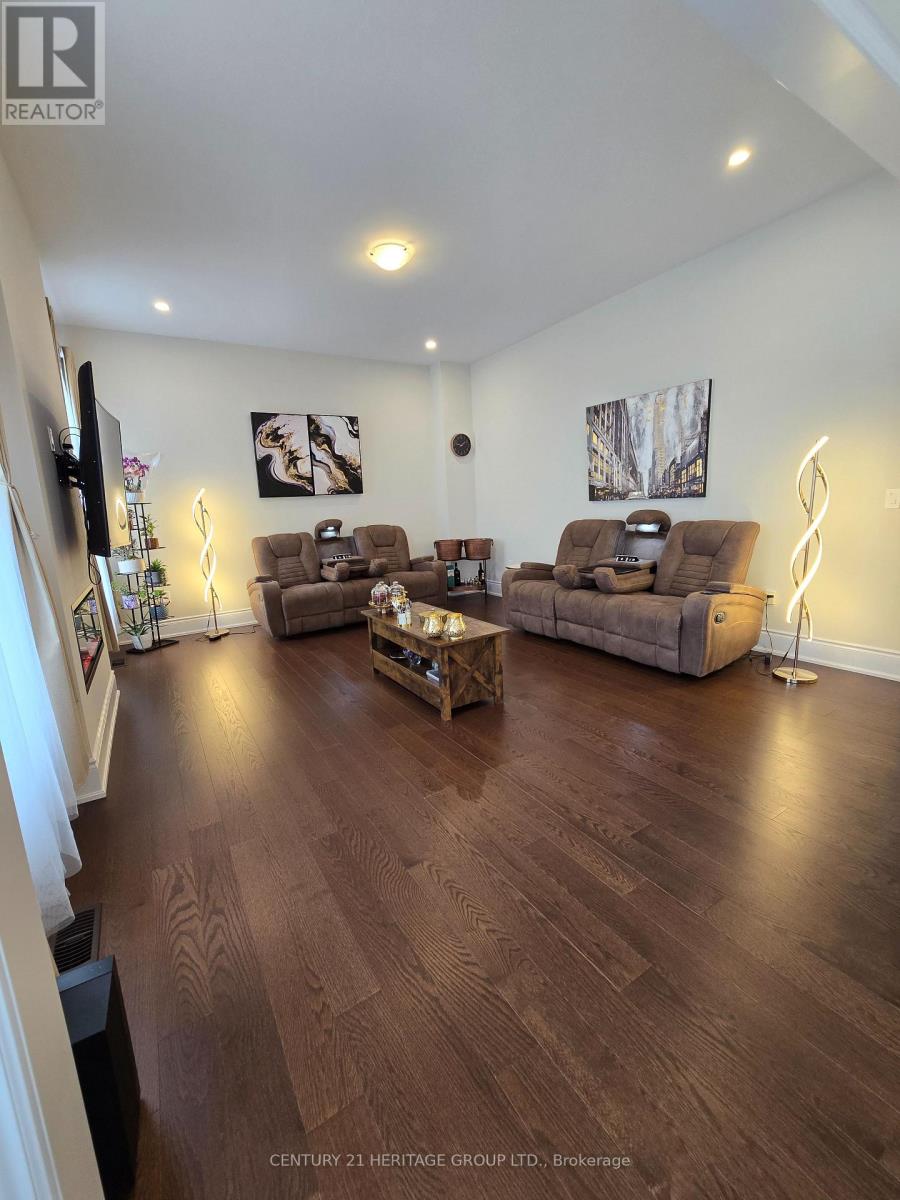 20 Sweet Gale Crescent, Richmond Hill, Ontario  L4E 1K1 - Photo 15 - N13021058