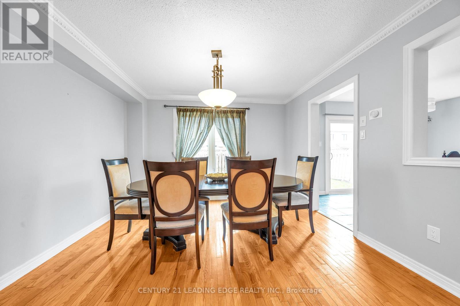 146 Roxbury Street, Markham, Ontario  L3S 3T4 - Photo 12 - N13021080