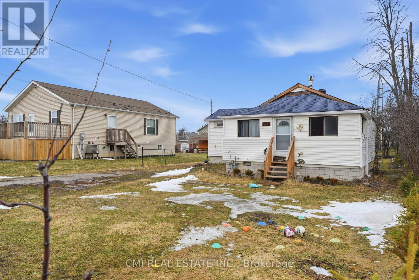 795 Third Avenue, Georgina, Ontario  L0E 1S0 - Photo 3 - N13021126