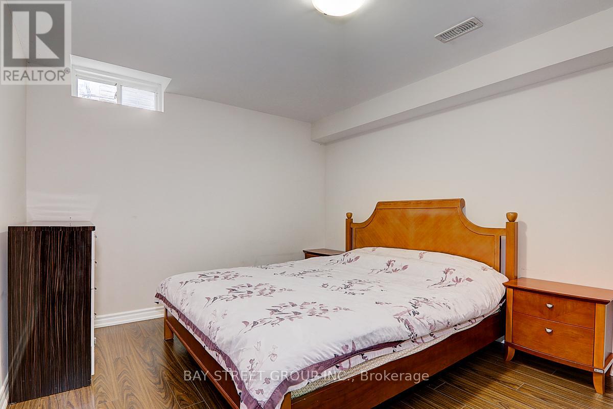 201 Bilbrough Street, Aurora, Ontario  L4G 7X1 - Photo 27 - N13021148