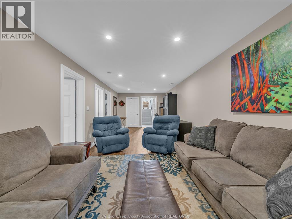 11944 Thistledown, Windsor, Ontario  N8P 0B7 - Photo 30 - 26008613