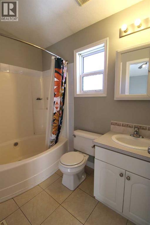 9217 94 Avenue, Grande Prairie, Alberta  T8V 7R9 - Photo 9 - A2287205