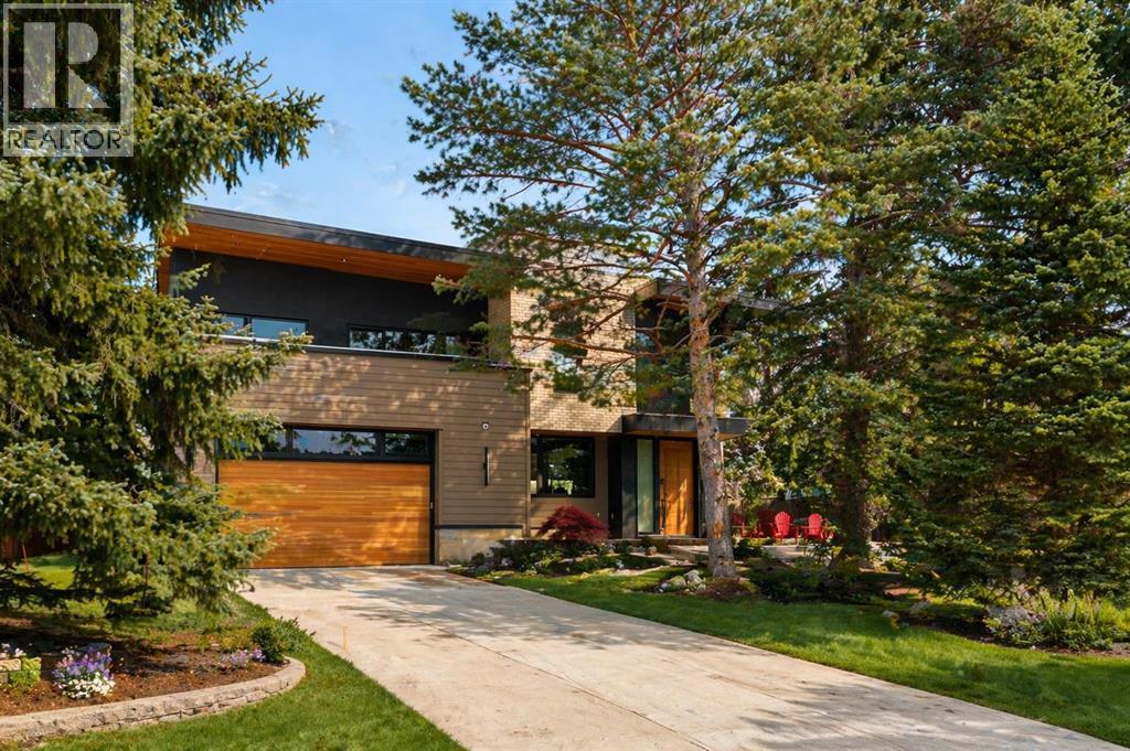 112 Pump Hill Green SW, Calgary, Alberta