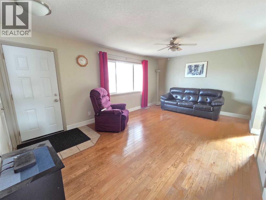 10401 110 Avenue, Grande Prairie, Alberta  T8V 1S8 - Photo 17 - A2301165