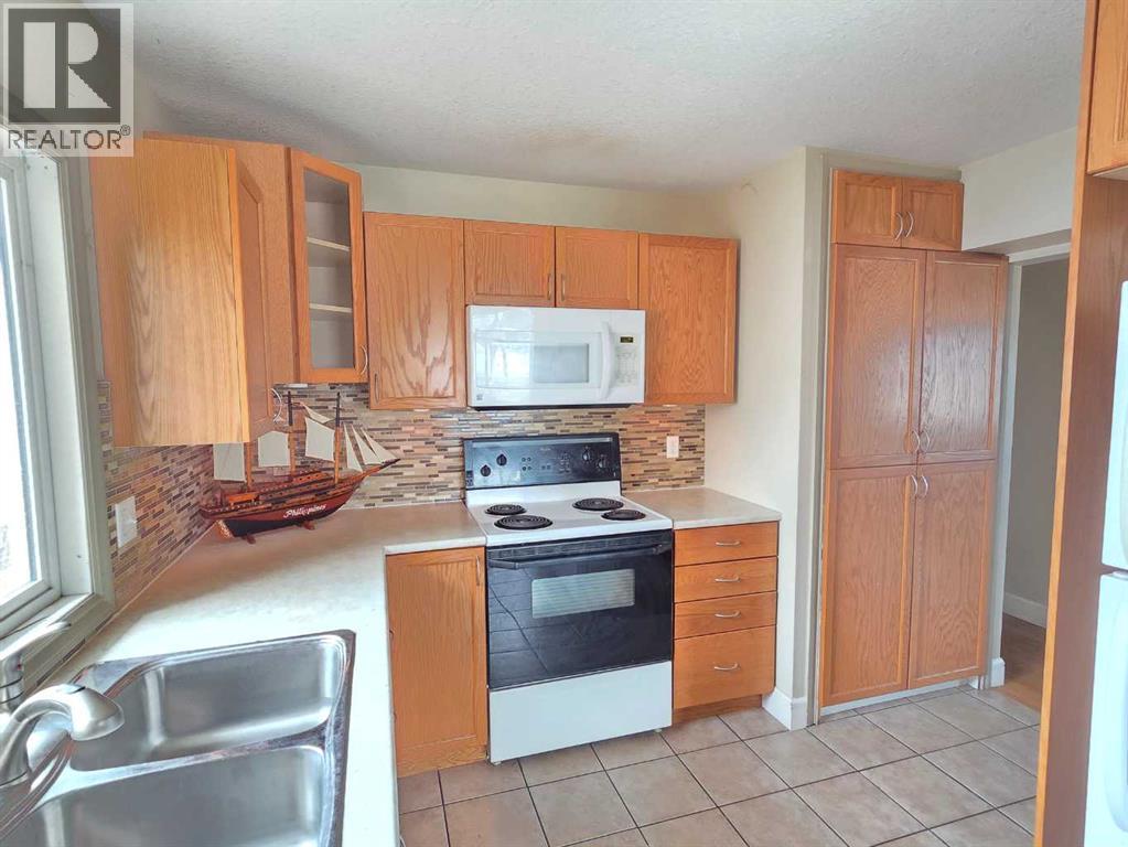 10401 110 Avenue, Grande Prairie, Alberta  T8V 1S8 - Photo 14 - A2301165