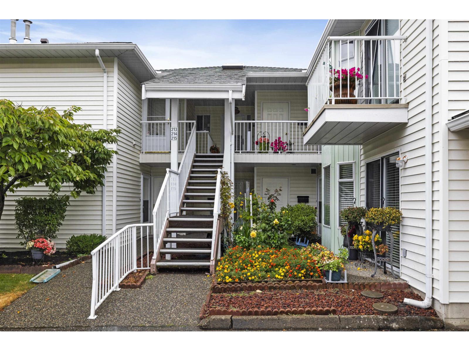 213 7156 121 Street, Surrey, British Columbia  V3W 0J6 - Photo 32 - R3113164