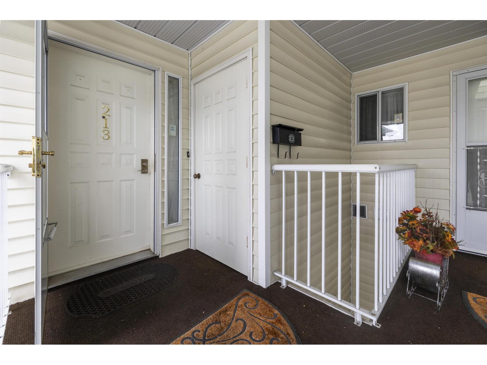 213 7156 121 Street, Surrey, British Columbia  V3W 0J6 - Photo 31 - R3113164