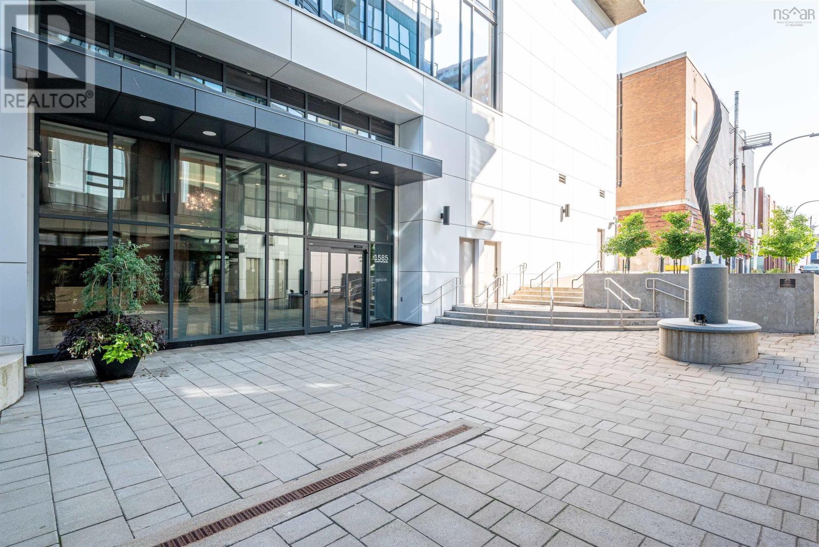 808 1585 South Park Street, Halifax, Nova Scotia  B3J 0H8 - Photo 3 - 202608013