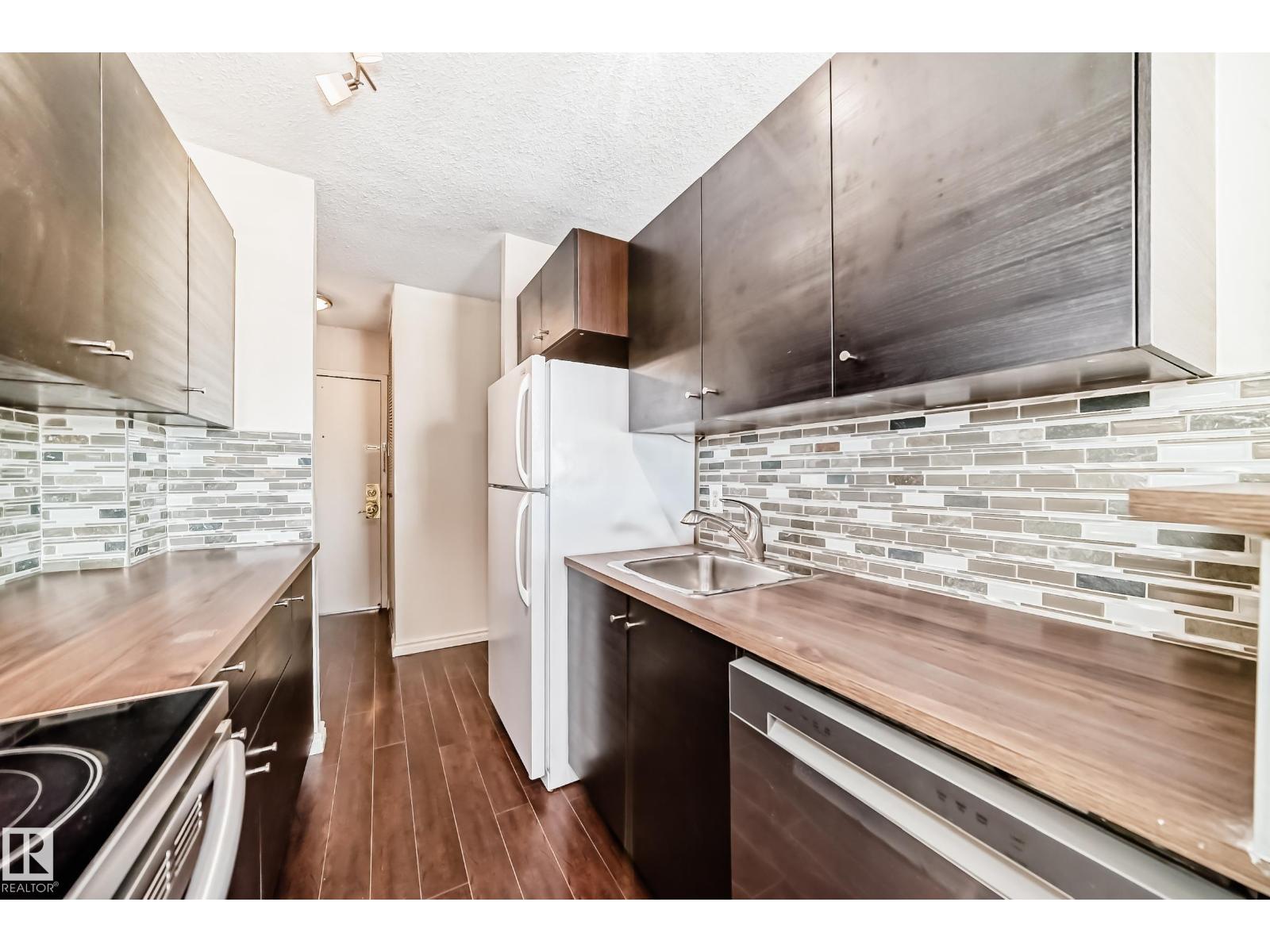 #1601 9909 110 St Nw Nw, Edmonton, Alberta  T5K 2E5 - Photo 7 - E4483236