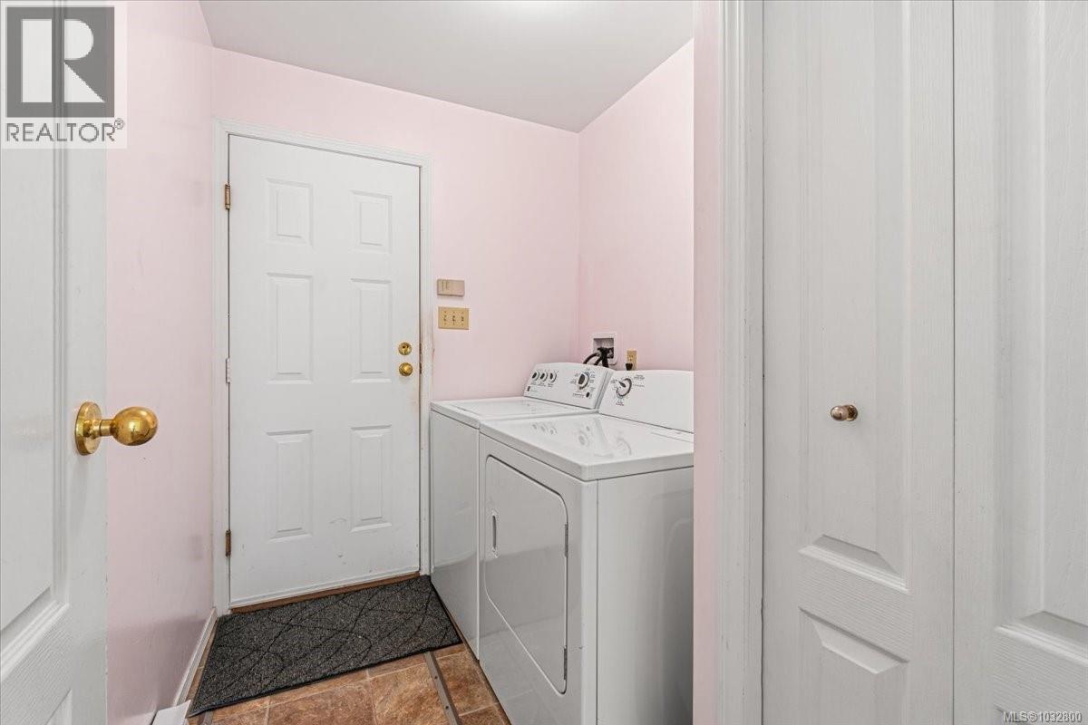 1095 Pepper Pl, French Creek, British Columbia  V9P 1Z5 - Photo 10 - 1032800