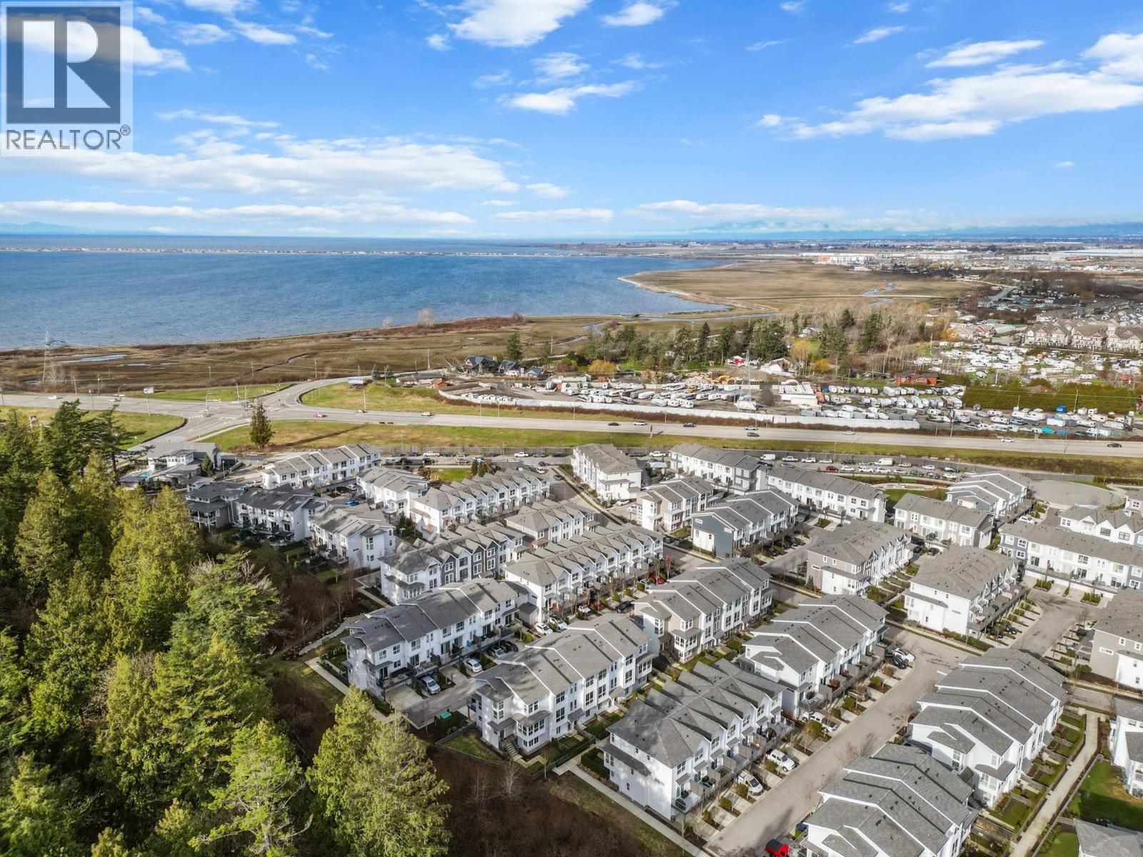 11 4716 ORCA WAY, Tsawwassen, British Columbia