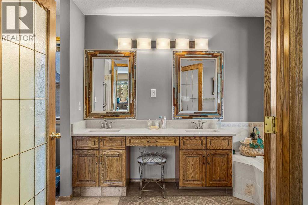 A, 349 Otter Street, Banff, Alberta  T1L 1C4 - Photo 32 - A2296278