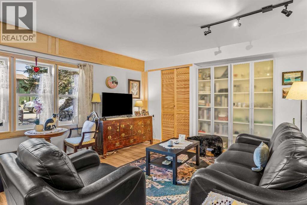 A, 349 Otter Street, Banff, Alberta  T1L 1C4 - Photo 44 - A2296278