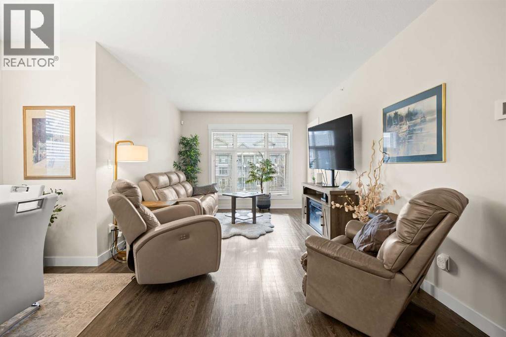 306, 45 Aspenmont Heights Sw, Calgary, Alberta  T3H 0E6 - Photo 6 - A2301733