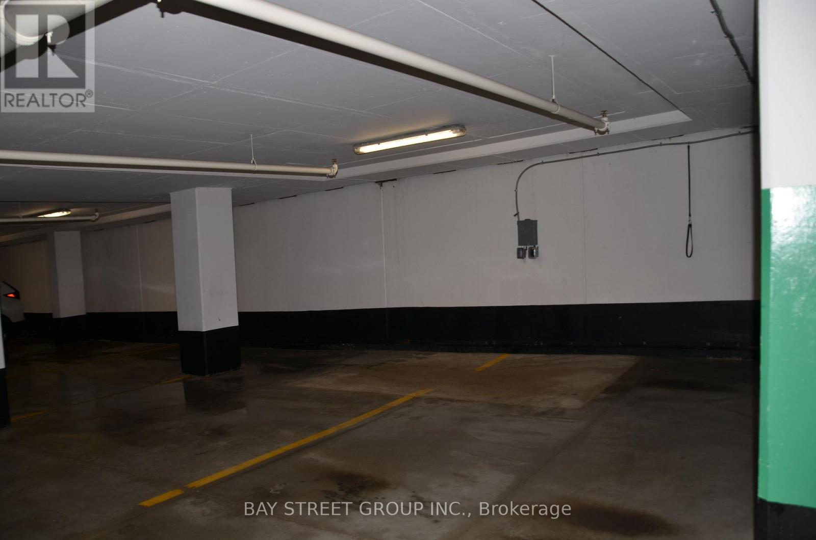 802 - 1 Old Mill Drive, Toronto, Ontario  M6S 0A1 - Photo 16 - W13021030