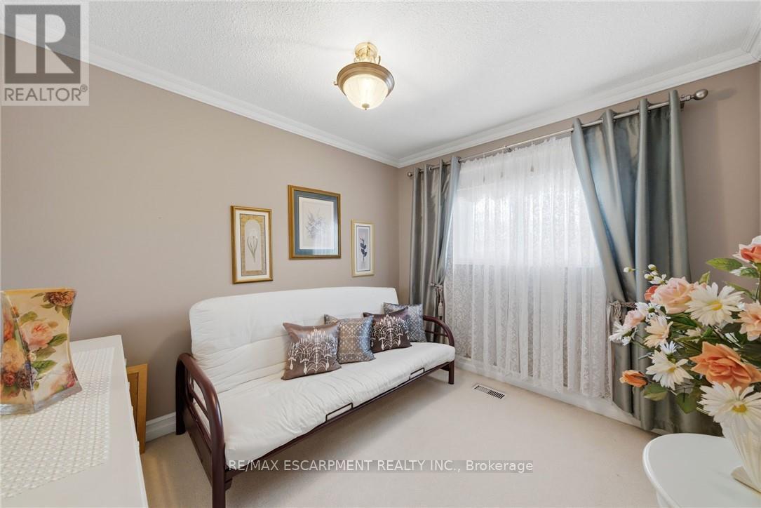 1149 Dowland Crescent, Burlington, Ontario  L7T 4C7 - Photo 21 - W13021064