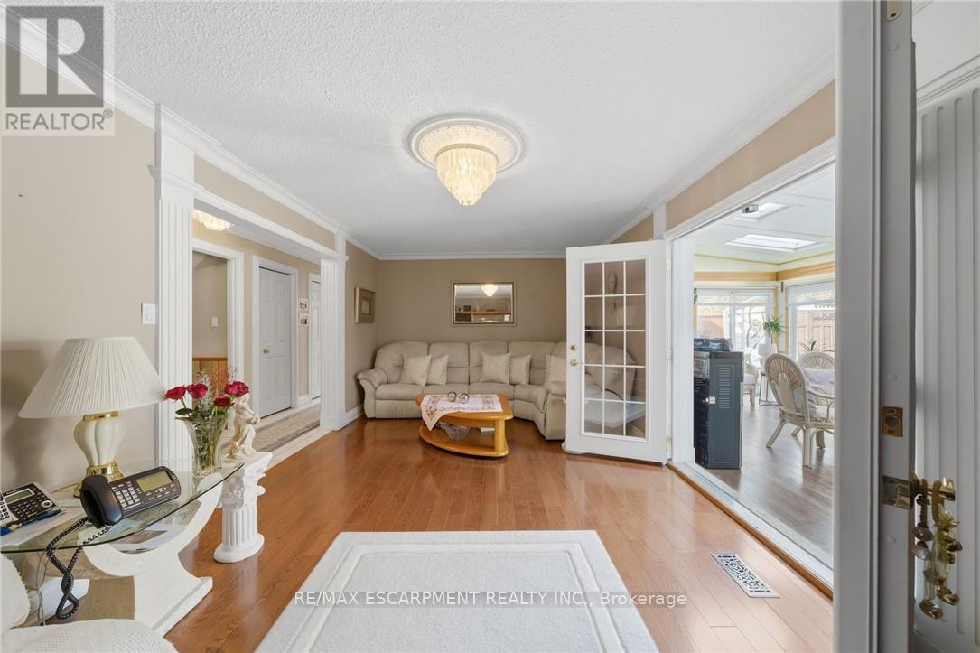 1149 Dowland Crescent, Burlington, Ontario  L7T 4C7 - Photo 29 - W13021064