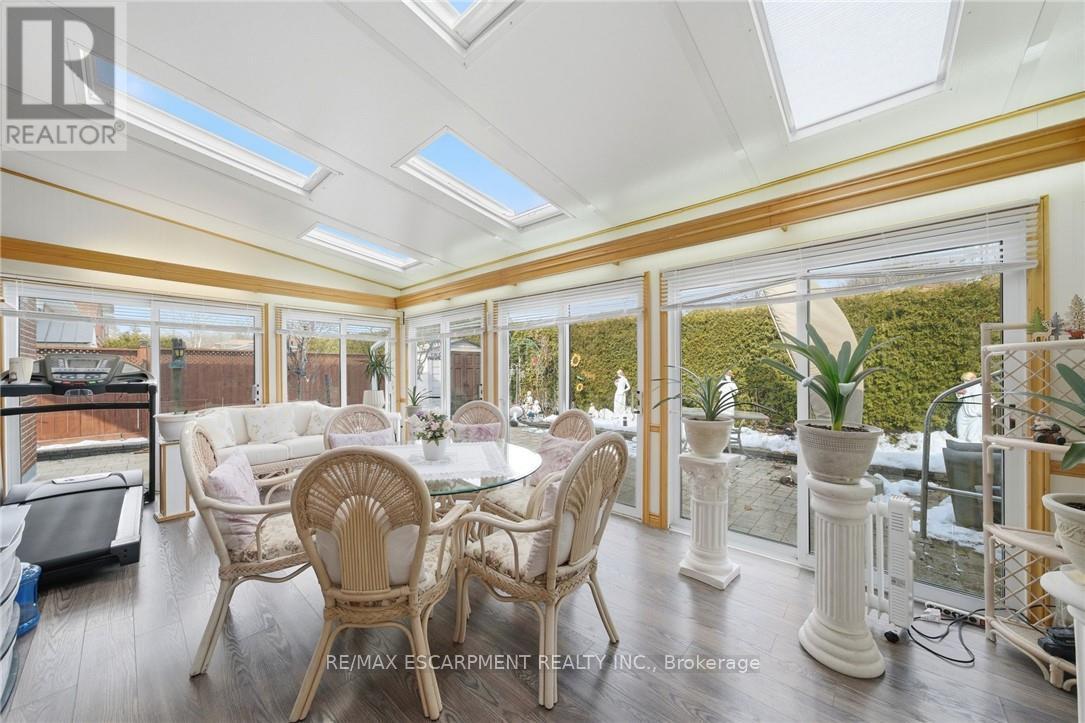 1149 Dowland Crescent, Burlington, Ontario  L7T 4C7 - Photo 31 - W13021064