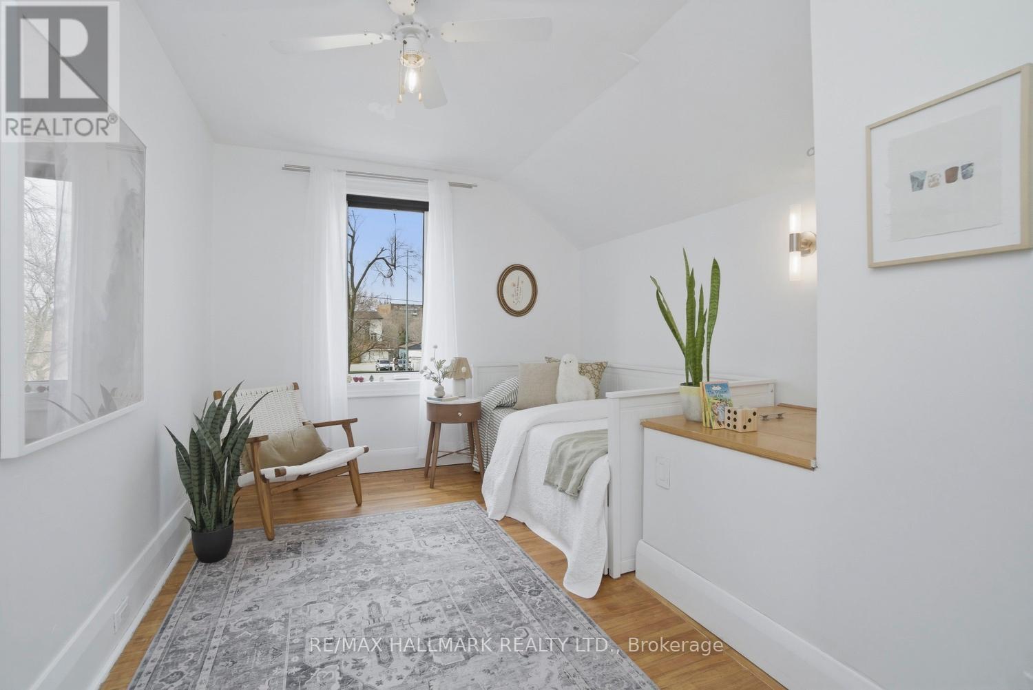 263 Humbercrest Boulevard, Toronto, Ontario  M6S 4L5 - Photo 10 - W13021110