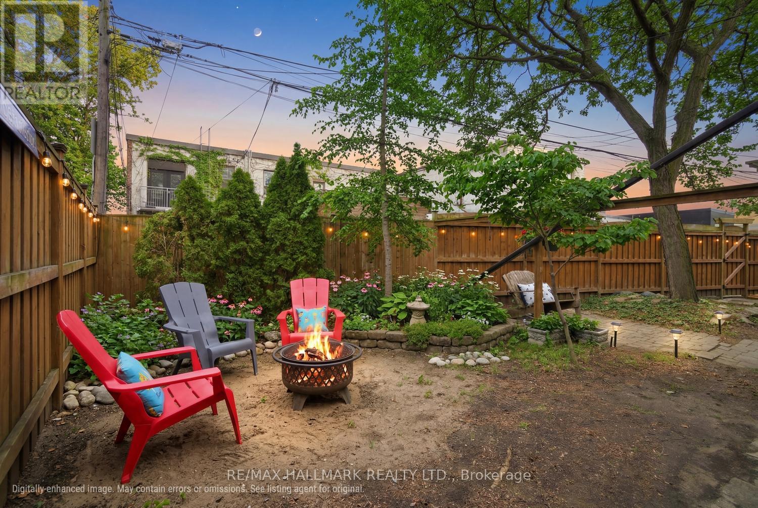 263 Humbercrest Boulevard, Toronto, Ontario  M6S 4L5 - Photo 13 - W13021110