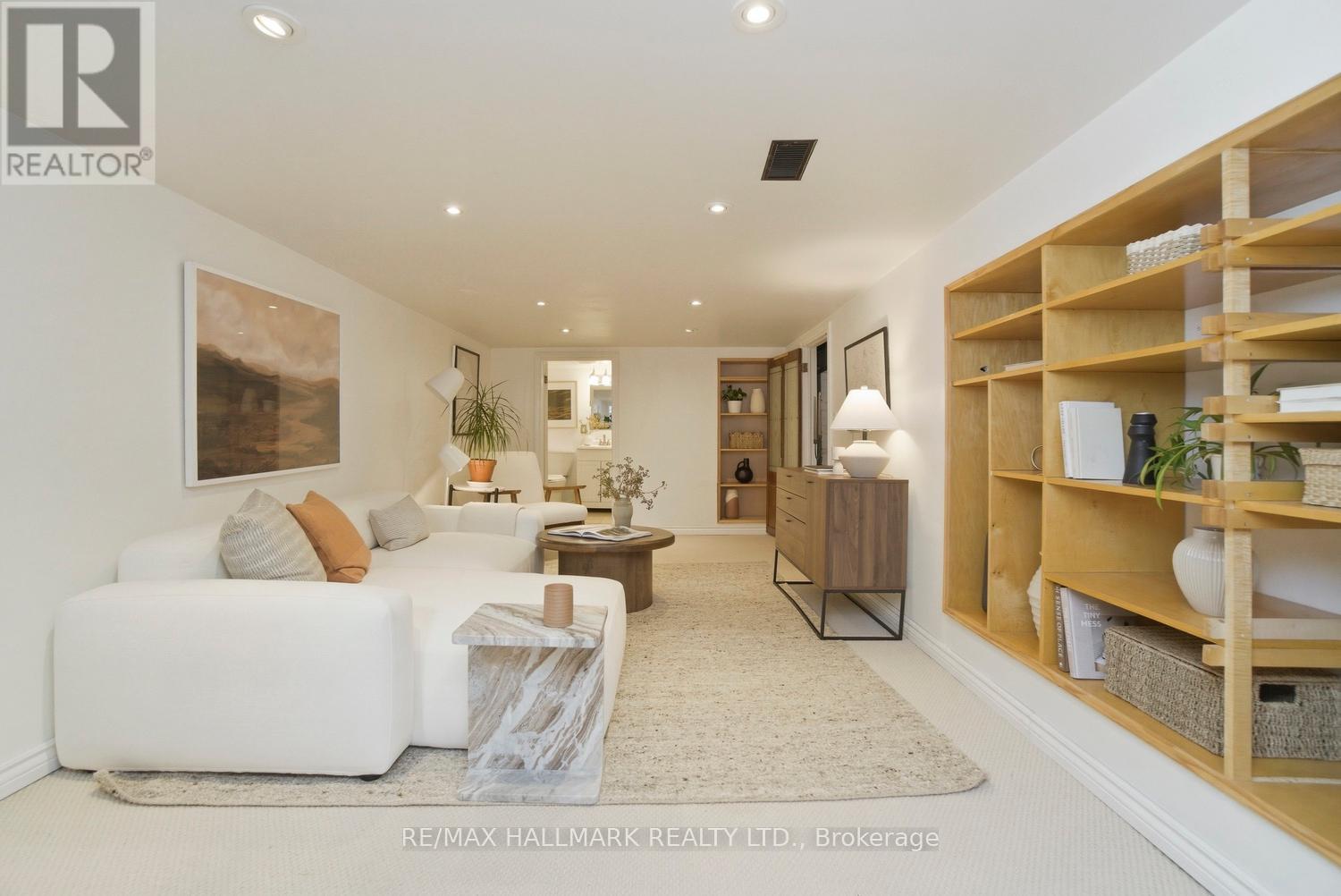 263 Humbercrest Boulevard, Toronto, Ontario  M6S 4L5 - Photo 29 - W13021110