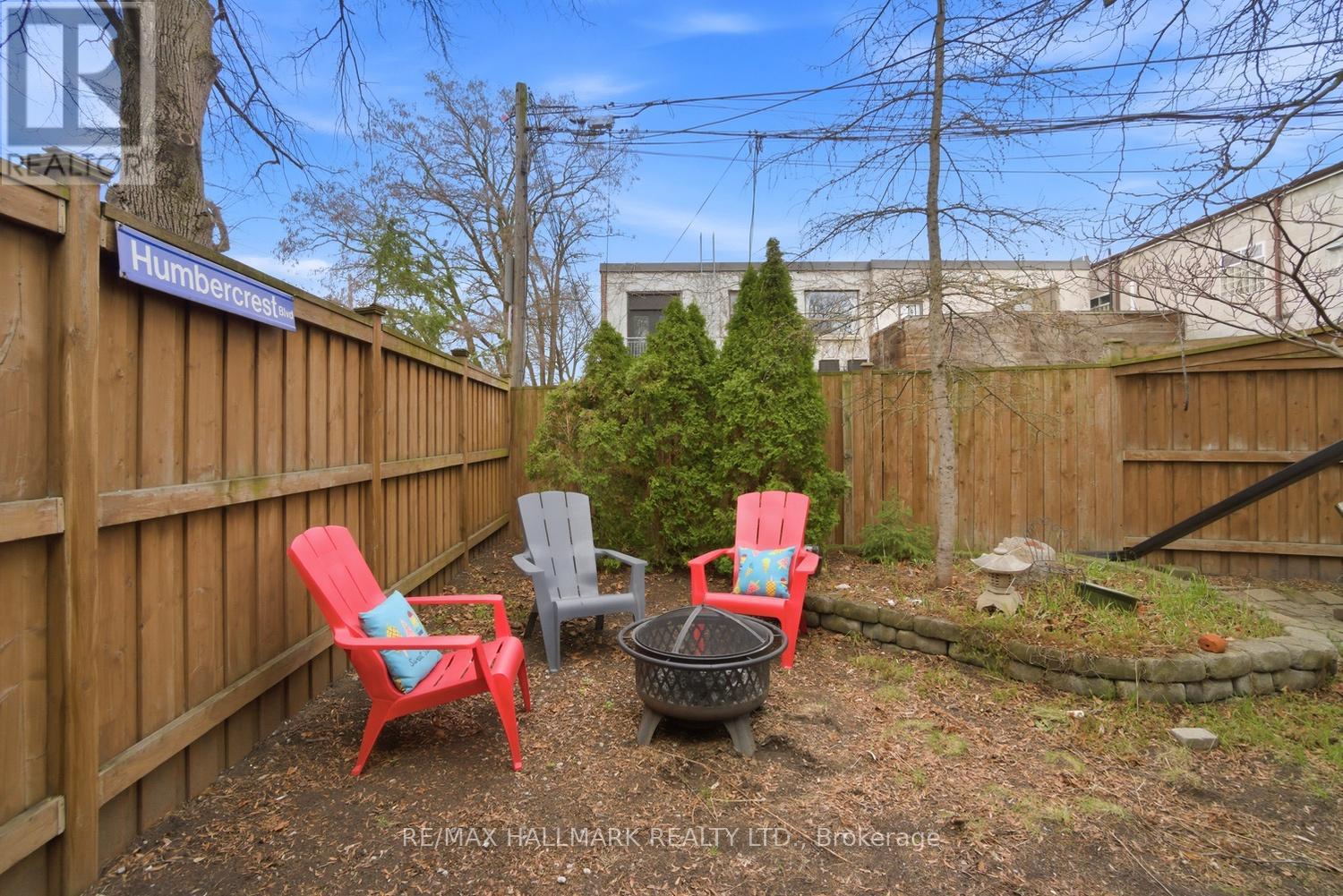 263 Humbercrest Boulevard, Toronto, Ontario  M6S 4L5 - Photo 31 - W13021110