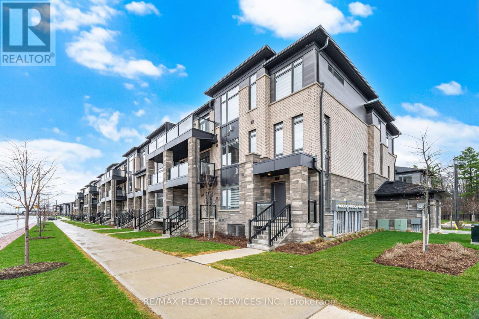 581 Tim Manley Avenue S, Caledon, Ontario  L7C 4P3 - Photo 6 - W13021138