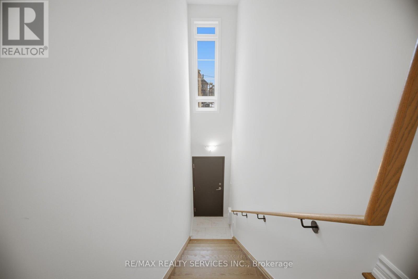 581 Tim Manley Avenue S, Caledon, Ontario  L7C 4P3 - Photo 8 - W13021138