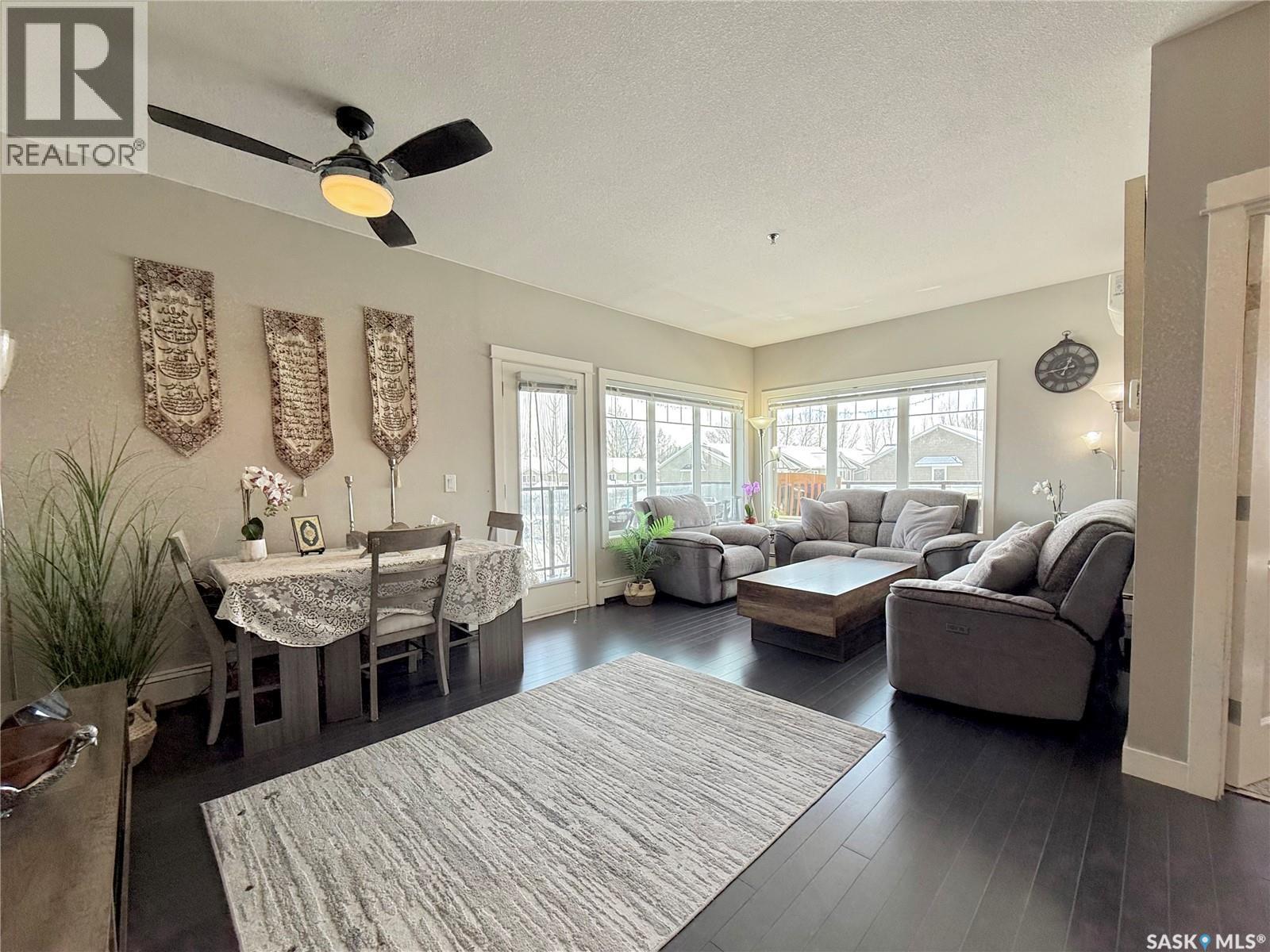 202 702 Hart Road, Saskatoon, Saskatchewan  S7M 4P4 - Photo 5 - SK033395