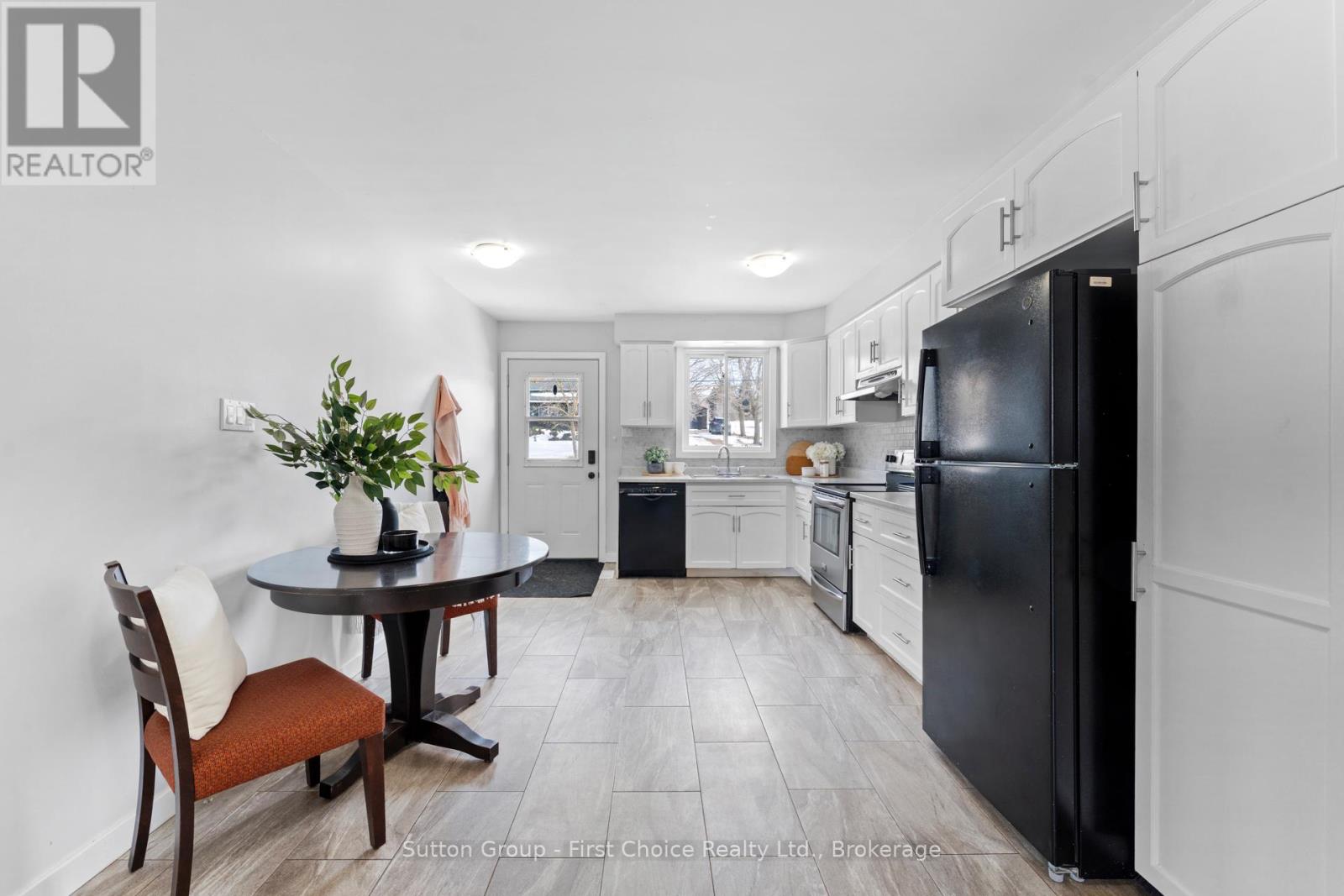 282 Church Street S, St. Marys, Ontario  N4X 1B9 - Photo 9 - X12818426