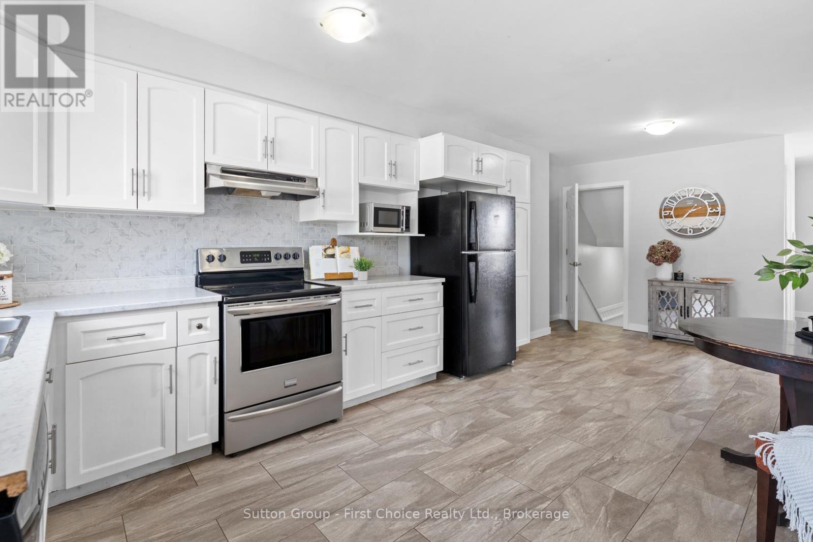 282 Church Street S, St. Marys, Ontario  N4X 1B9 - Photo 4 - X12818426