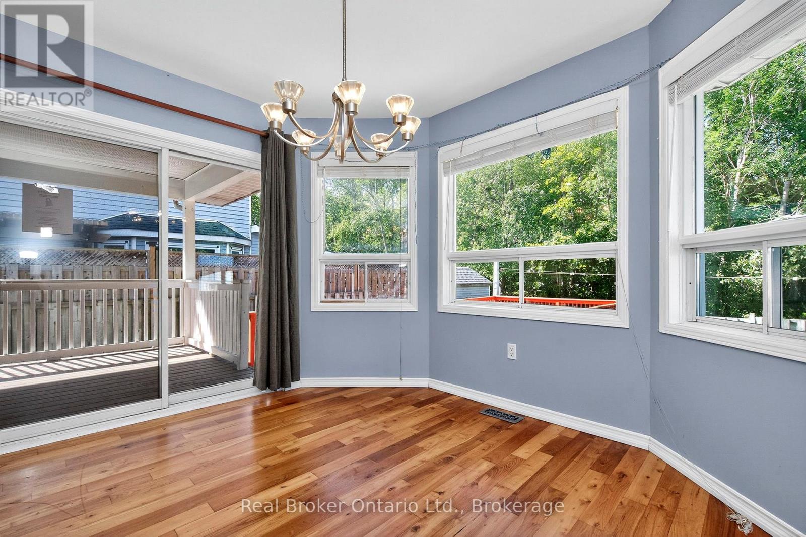 8 Bridle Road, Penetanguishene, Ontario  L9M 1J5 - Photo 8 - S12550228