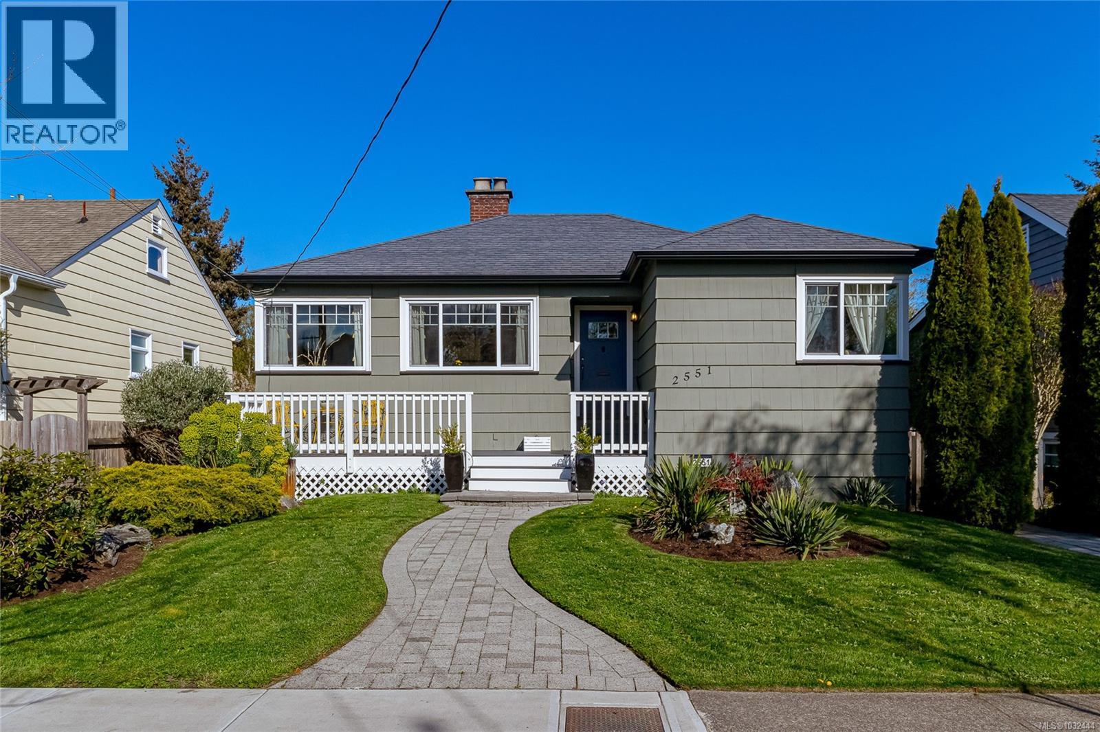 2551 Florence St, Oak Bay, British Columbia